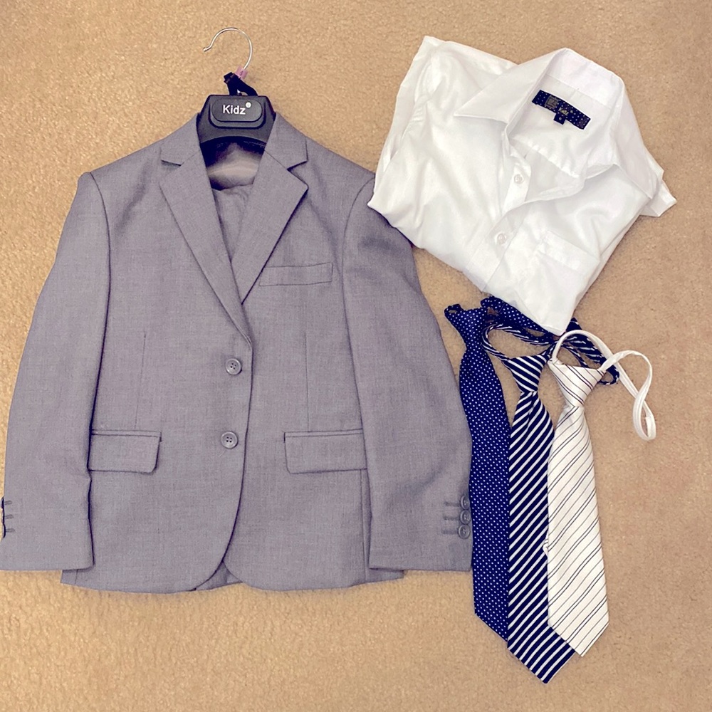 Gray Suit Size 6 - EUC - Mint Condition